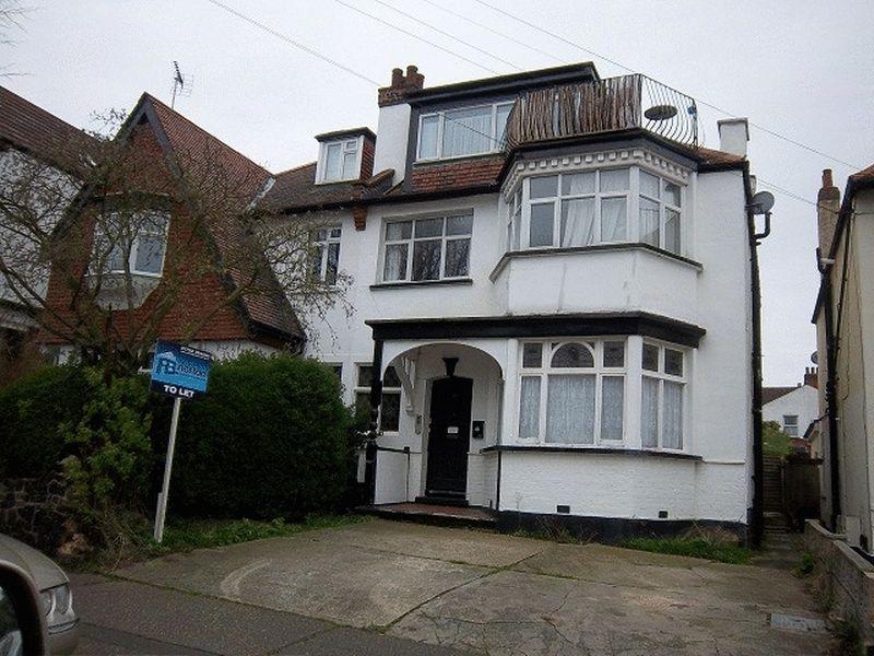 Ailsa Road, WestcliffOnSea 1 bed flat £124,995