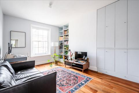 1 bedroom apartment to rent, Enfield Cloisters, Shoreditch, N1