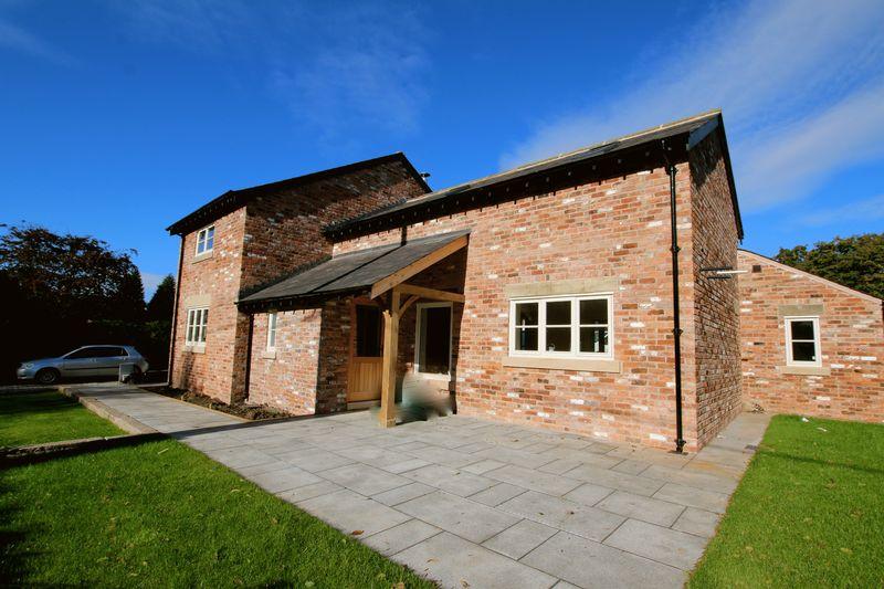 Marsh Barn, Marsh House Farm, Marsh Lane, Longton, Preston 4 bed