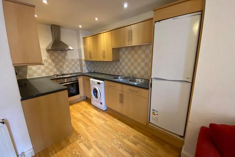 3 bedroom ground floor flat to rent, Dinsdale Road, Sandyford, Newcastle upon Tyne NE2
