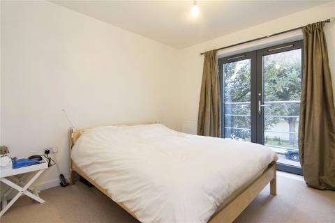 2 bedroom flat to rent, Keats Apartments, 117 Hamlets Way, London, E3