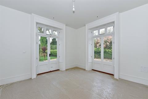 undefined, High Street, Bray, Maidenhead, Berkshire, SL6