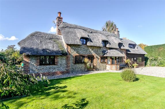 Gap Way Woodcote Oxfordshire Rg8 5 Bed Detached House 1 100 000