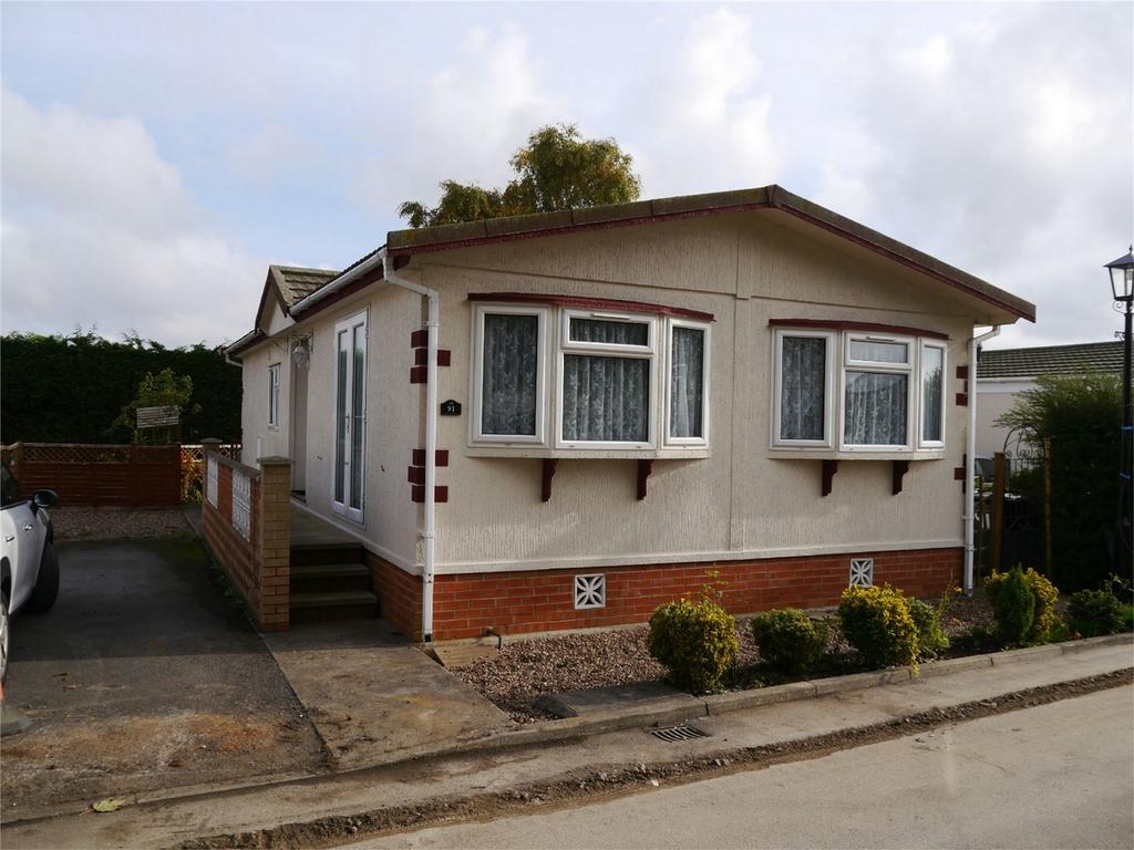 Palm Grove Court, Thorne, Doncaster, South Yorkshire 2 bed park home