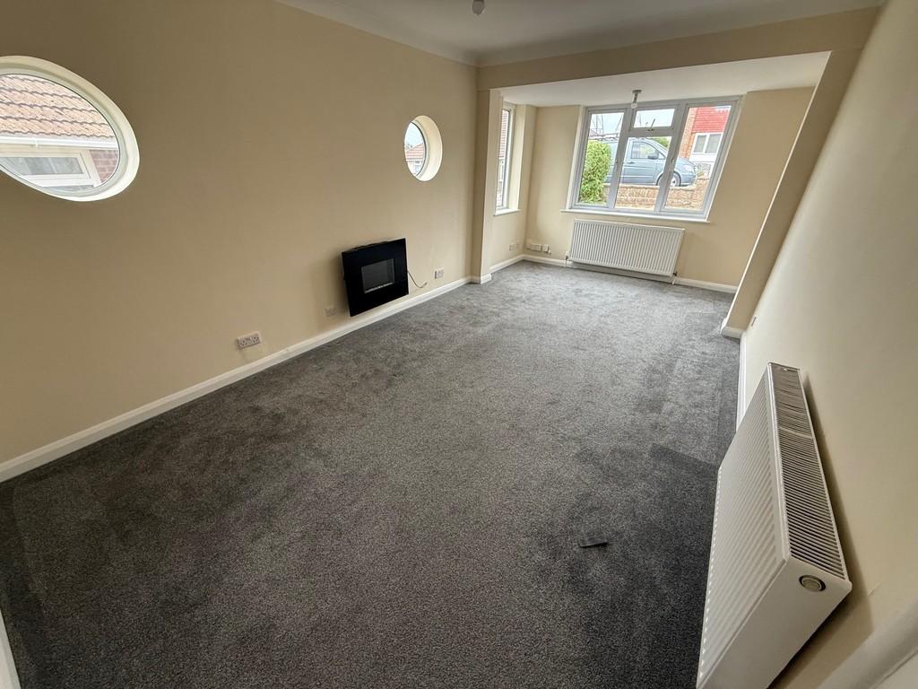Lounge 2
