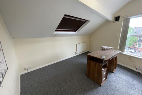 Office to rent - Lascelles Road West, Leeds, West Yorkshire, LS8
