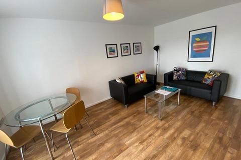 3 bedroom apartment to rent, Rialto Building, Melbourne Street, Newcastle upon Tyne NE1