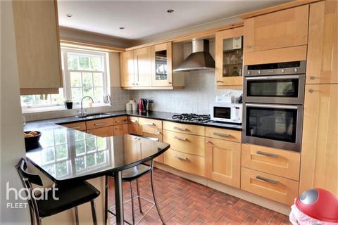 undefined, Winchfield Court, Hampshire