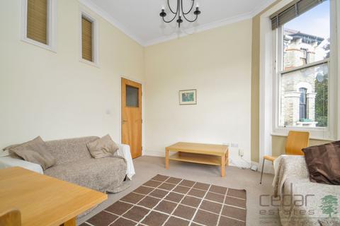 2 bedroom flat to rent, West End Lane, West Hampstead NW6