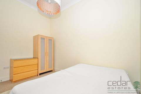 2 bedroom flat to rent, West End Lane, West Hampstead NW6