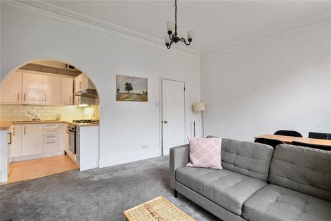 2 bedroom flat to rent, New Kings Road, Fulham, London