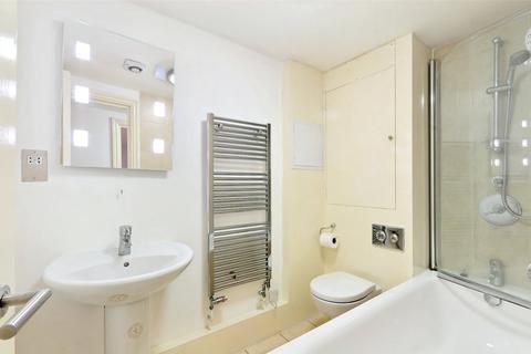 1 bedroom apartment to rent, St Martins Lane, Covent Garden, WC2N