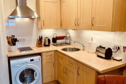 1 bedroom flat to rent, Upper Bow, Old Town, Edinburgh EH1