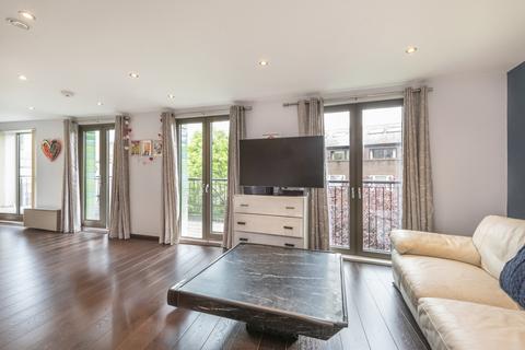 2 bedroom flat for sale, Regent Canalside, Camden Road, London