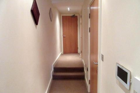 1 bedroom flat to rent, Pugh Buildings, Cowell St, Llanelli. SA15 1AP