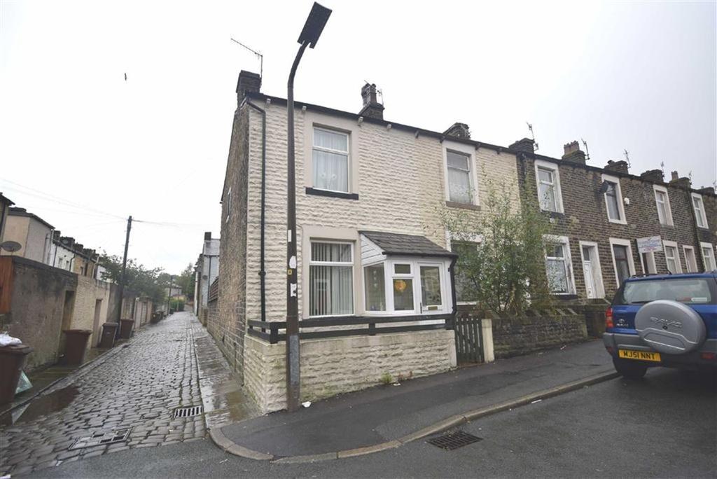 Oak Street, Colne, Lancashire 2 bed terraced house £40,000