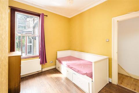 2 bedroom flat for sale, Sebert Road, Forest Gate, London, E7