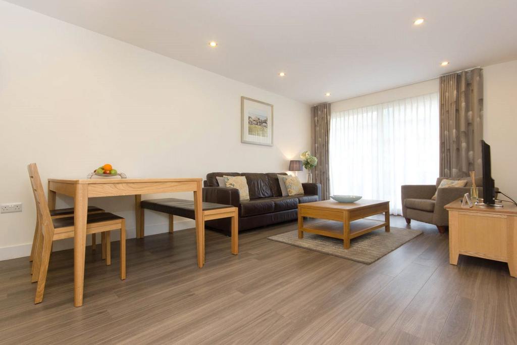 Dining / Living