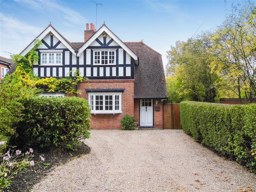 Darley Green Road, Knowle 2 bed semidetached house £499,950
