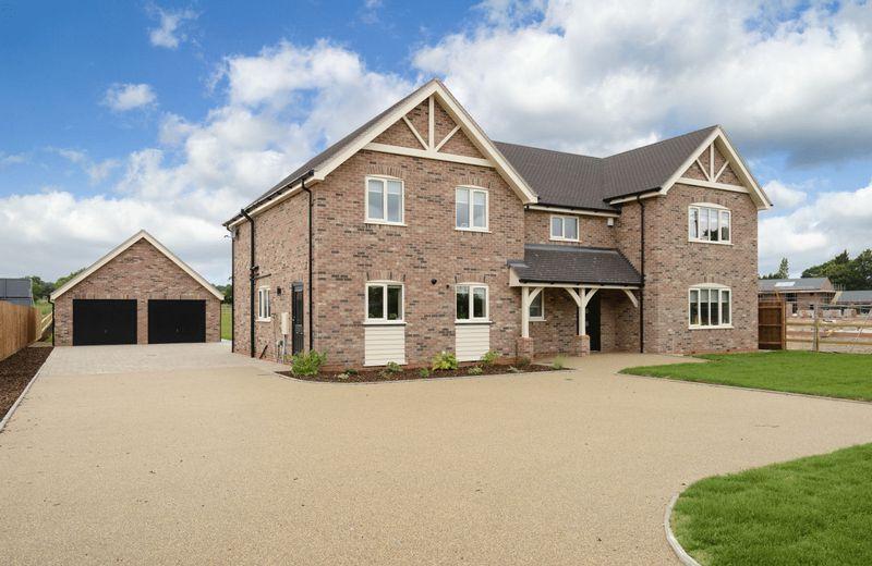 SEISDON, Lower Lanes Meadow Fox Road 5 bed detached house £795,000