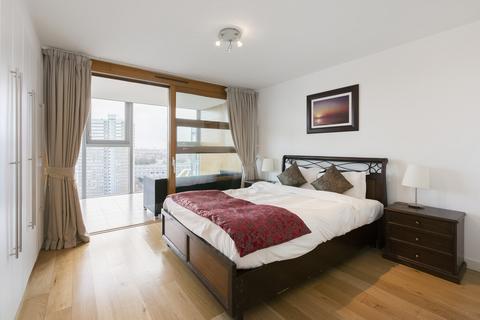 2 bedroom apartment to rent, Falcon Wharf, Battersea Riverside