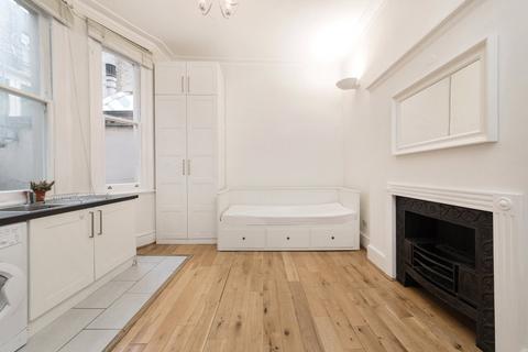 Studio to rent, Gloucester Place, Marylebone, London, W1U