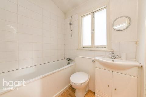 1 bedroom end of terrace house to rent, 47 Rosebery Road, Clapham Park