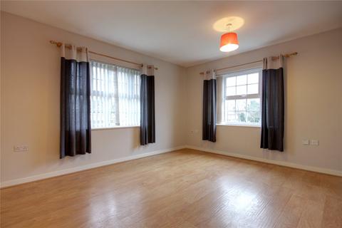2 bedroom flat to rent, Clough Close