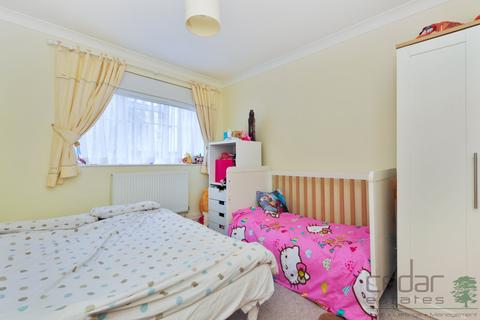 2 bedroom flat to rent, West End Lane, West Hampstead NW6