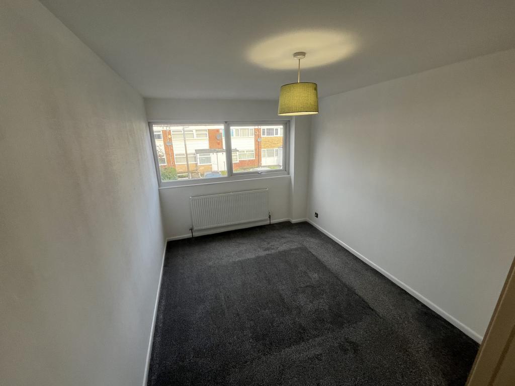 9 St Cuthberts Close