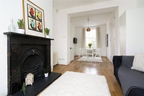 3 bedroom house to rent, Woodstock Terrace, London, E14