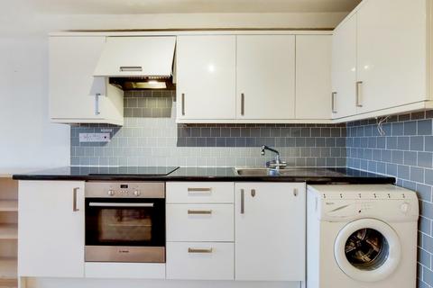 3 bedroom flat to rent, Dorchester House, Westbourne Park W11