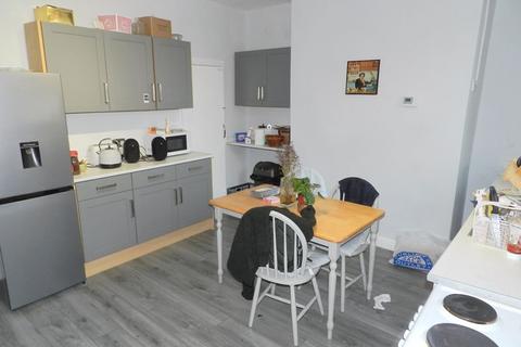 undefined, Knowle Road, LS4