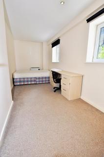3 bedroom apartment to rent, Rialto, Newcastle Upon Tyne