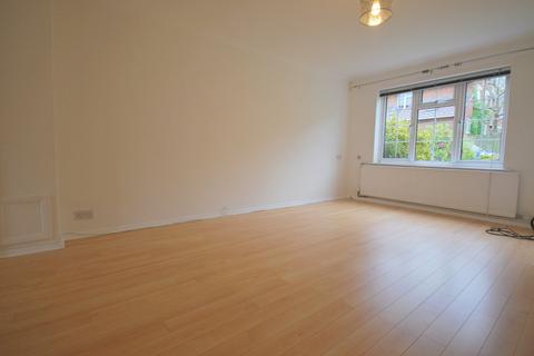 3 bedroom terraced house to rent, Clarendon Way, Tunbridge Wells