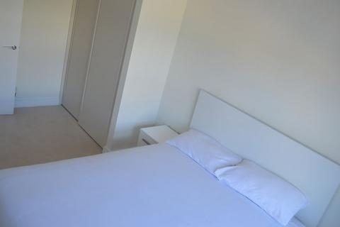 2 bedroom apartment to rent, Havilland Mews, Shepherds Bush