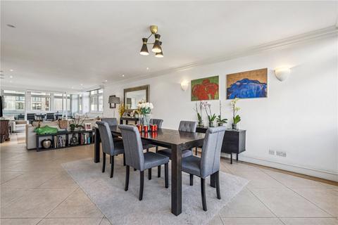 undefined, Park Towers, 2 Brick Street, London, W1J