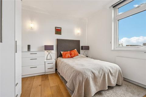 3 bedroom apartment for sale, Park Towers, 2 Brick Street, London, W1J