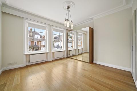 3 bedroom flat to rent, Kidderpore Gardens, London