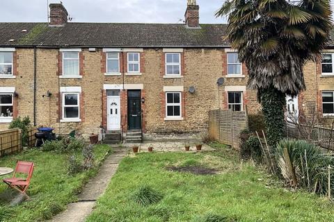 3 bedroom property to rent, Providence Terrace, Chippenham