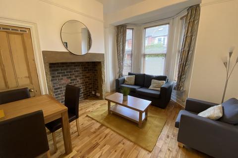 3 bedroom end of terrace house to rent, Fern Avenue, Jesmond, Newcastle upon Tyne NE2