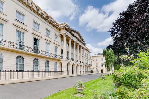 2 bedroom apartment to rent, Clarence Terrace, Regent's Park, London, NW1