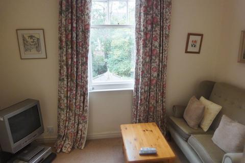 2 bedroom flat to rent, Powderham Crescent, PENNSYLVANIA, Exeter