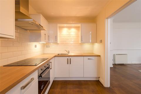 2 bedroom flat to rent, Heathfield Terrace, Chiswick, London