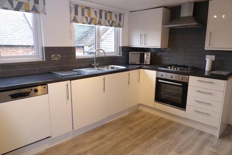 4 bedroom flat to rent - St Georges Terrace, Jesmond, Newcastle upon Tyne NE2