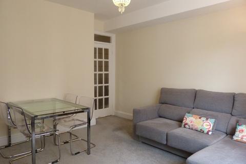 2 bedroom flat to rent, Ralph Court, Bayswater W2