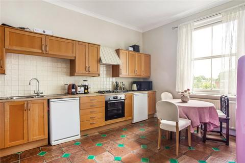 2 bedroom terraced house to rent, Holland Park Avenue, Holland Park, W11