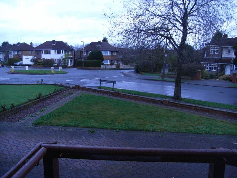 Cherry Tree Avenue, Walsall, WS5 4LH 3 bed semidetached house £595