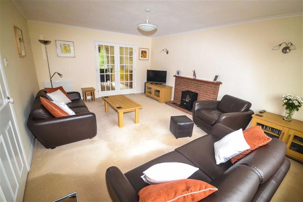 Maldon Road, Great Totham, Essex 4 bed detached house £400,000