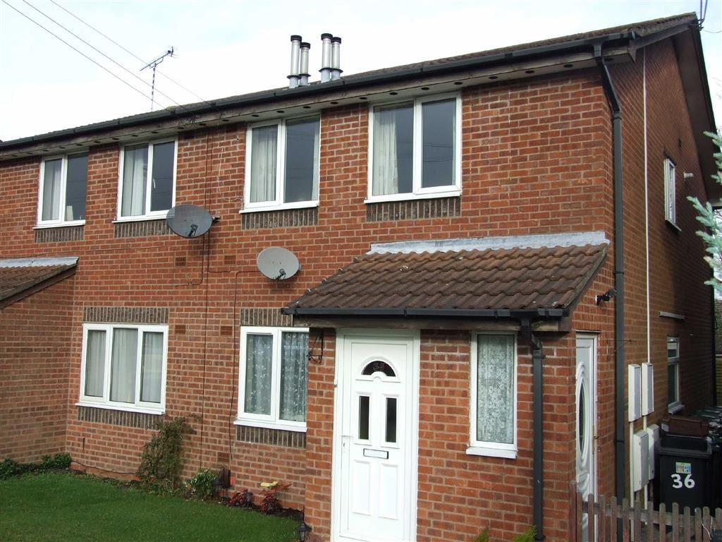 Holbein Close, Bedworth 2 bed flat £85,000